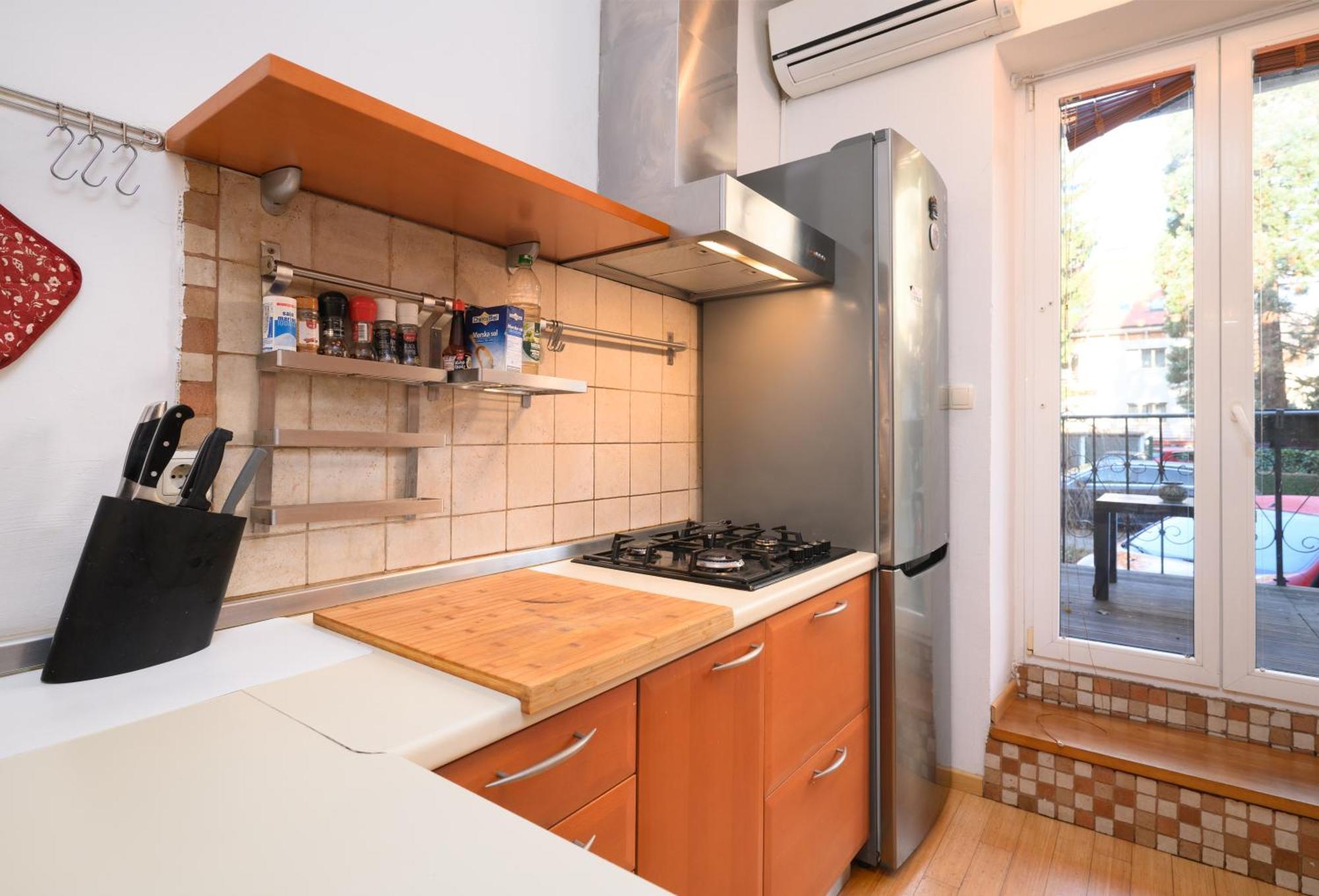 Urban View Apartment With Free Parking リュブリャナ エクステリア 写真