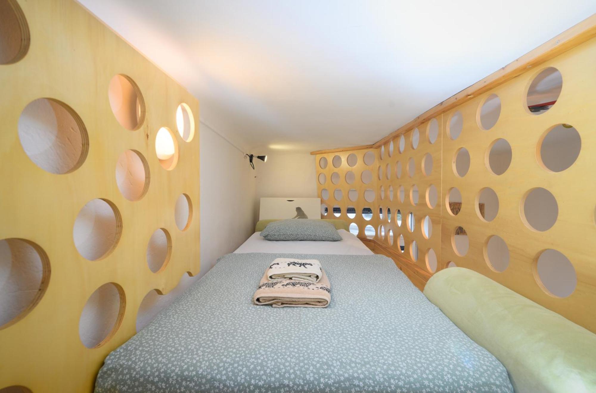 Urban View Apartment With Free Parking リュブリャナ エクステリア 写真